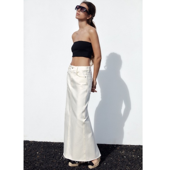 Zara LONG LENGTH DENIM SKIRT - Picture 3 of 11